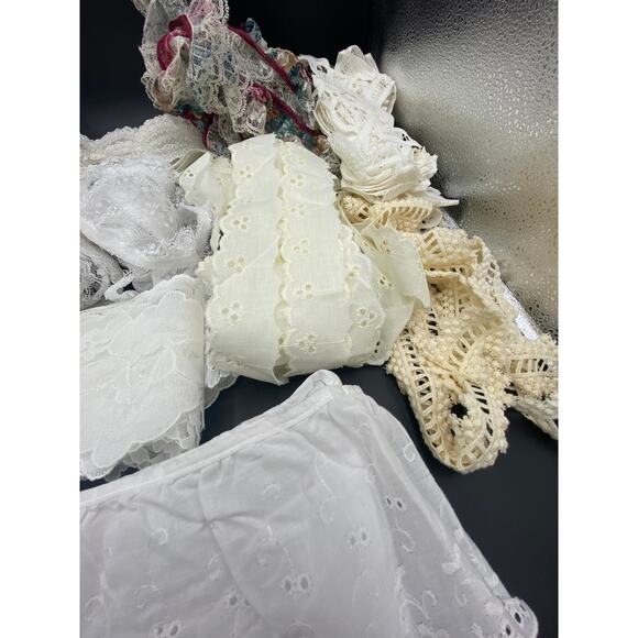 VTG Lace lot 46+ Yards Ruffled edging crochet bridal Nordstrom white color sew - Picture 3 of 14